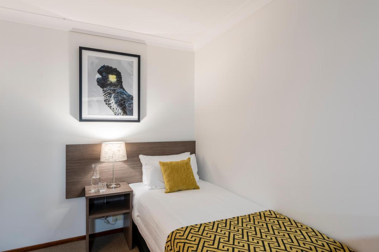 Best Western Plus Ambassador Orange Bagian luar foto