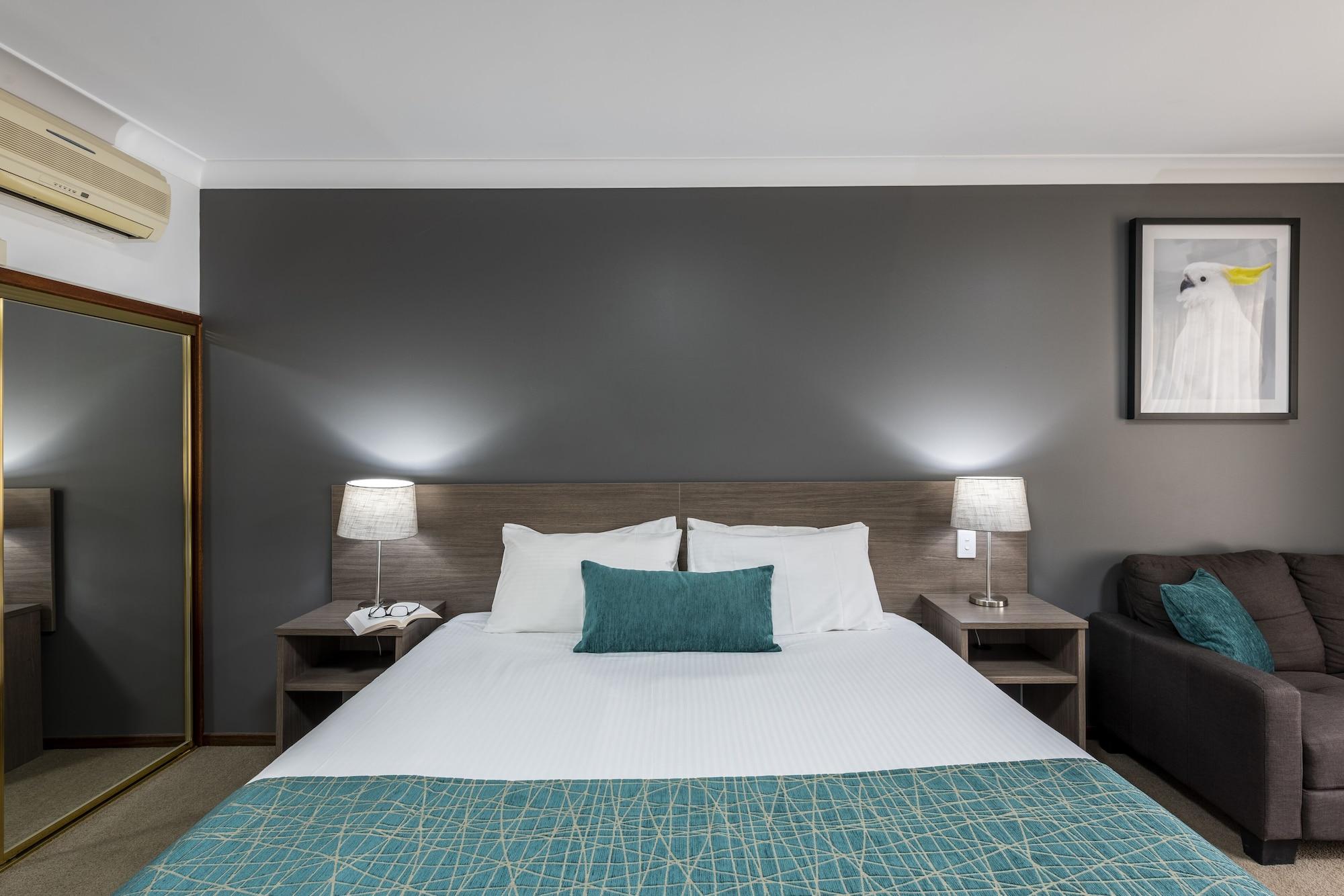 Best Western Plus Ambassador Orange Bagian luar foto