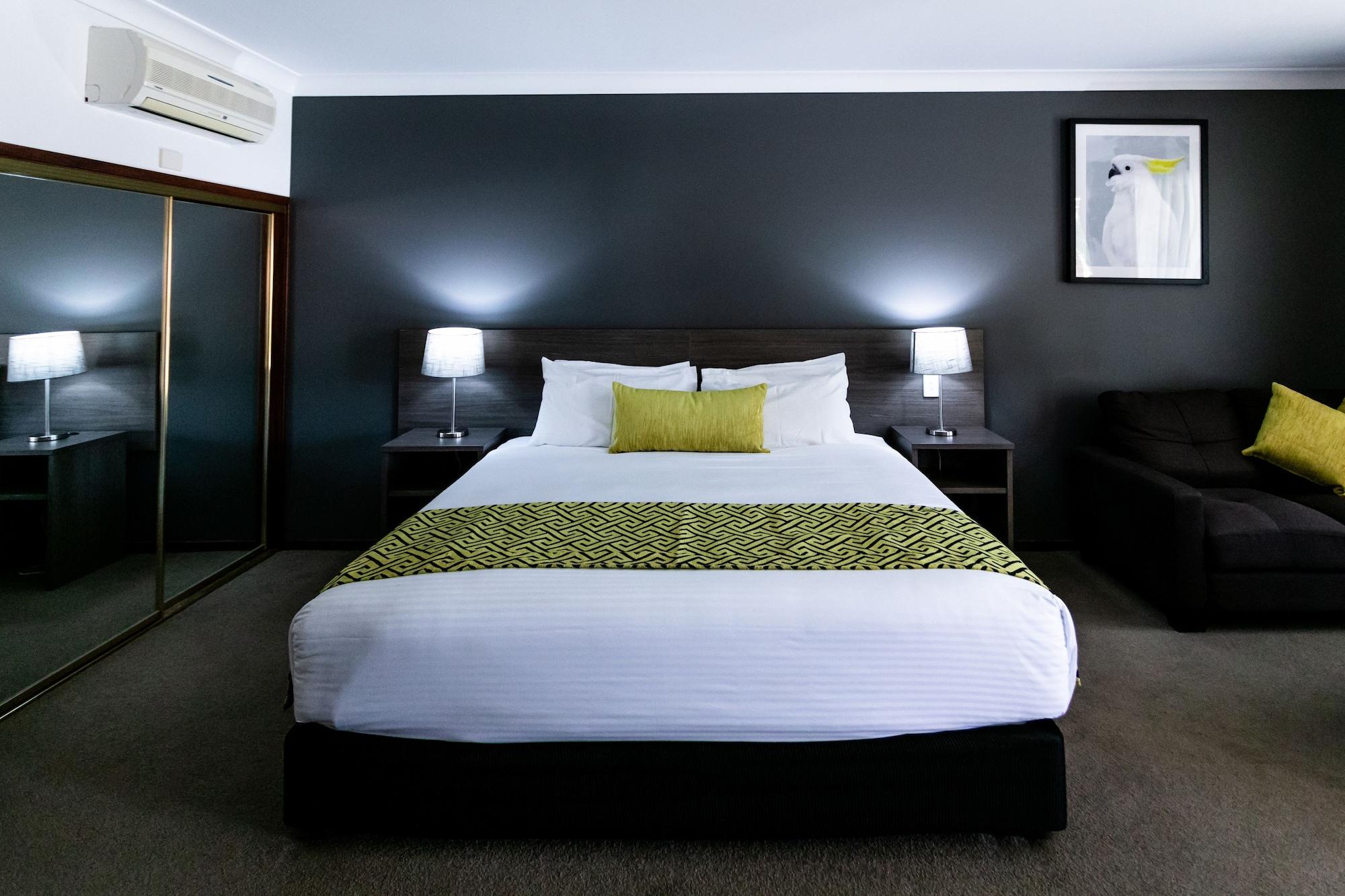Best Western Plus Ambassador Orange Bagian luar foto