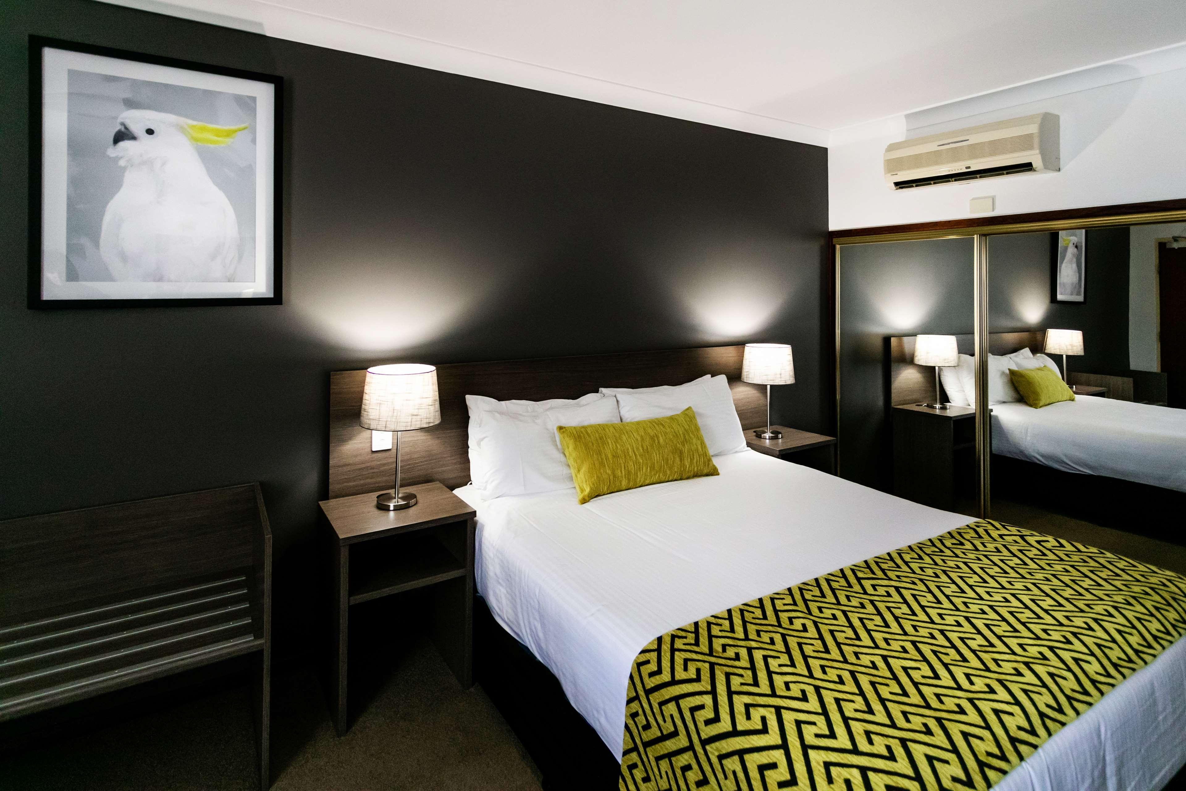 Best Western Plus Ambassador Orange Bagian luar foto