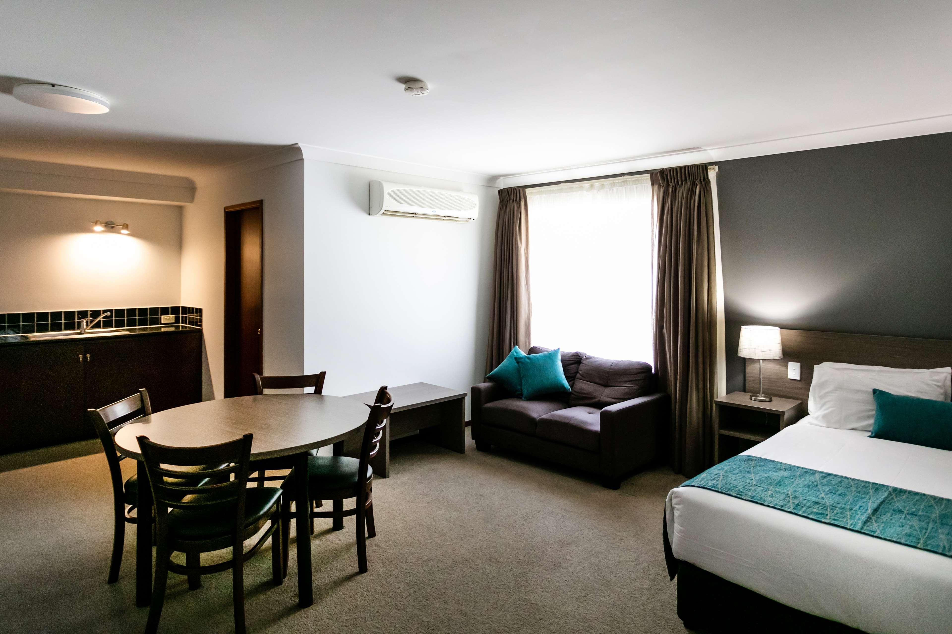 Best Western Plus Ambassador Orange Bagian luar foto