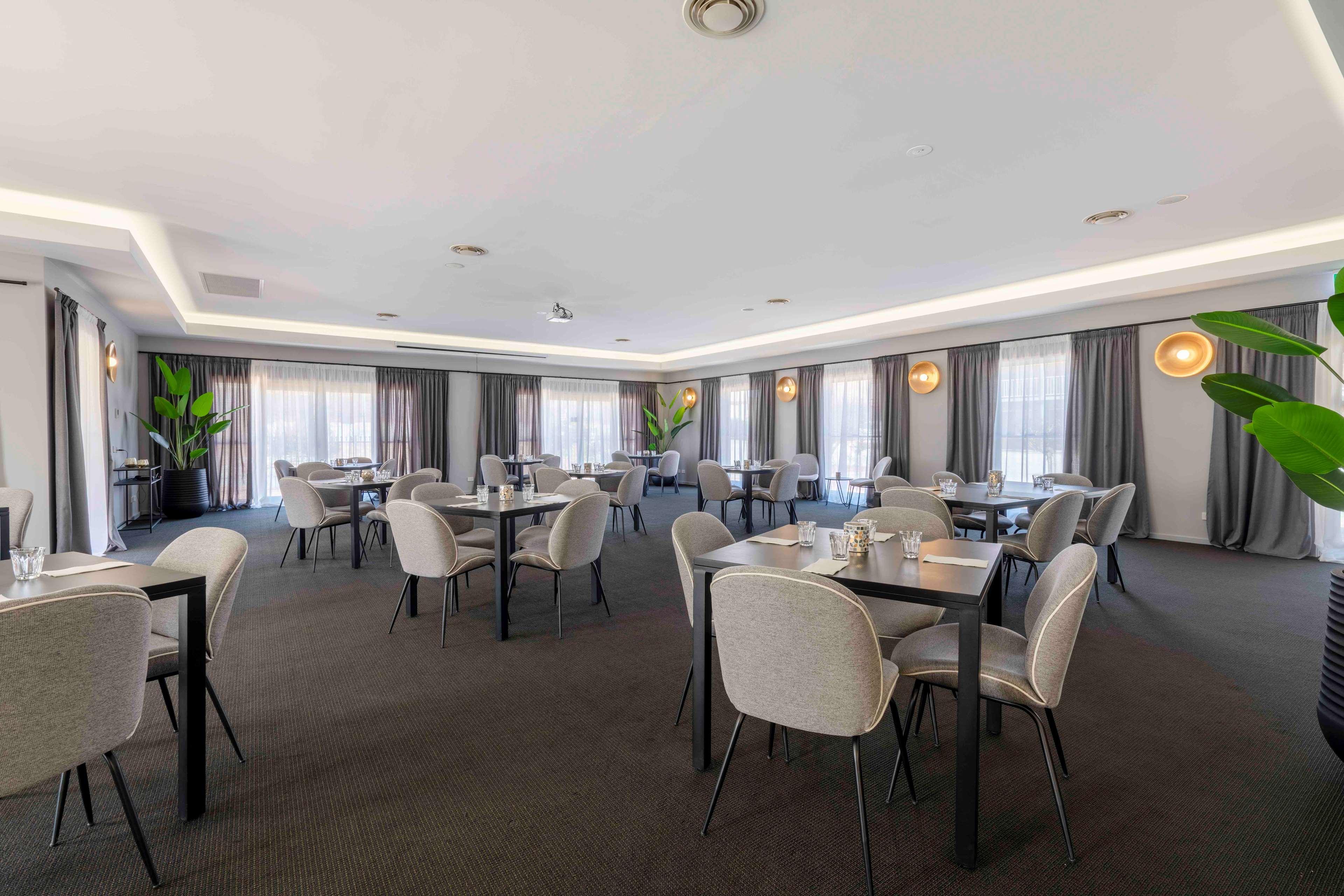 Best Western Plus Ambassador Orange Bagian luar foto
