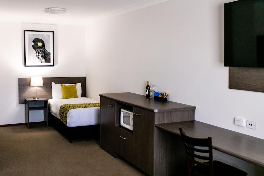Best Western Plus Ambassador Orange Bagian luar foto